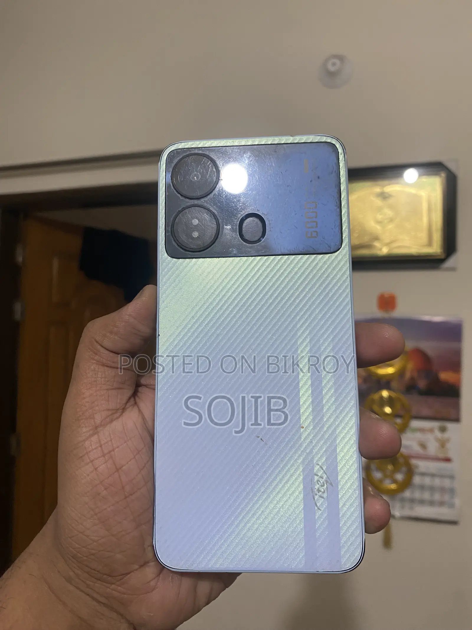Itel P40 32 GB White