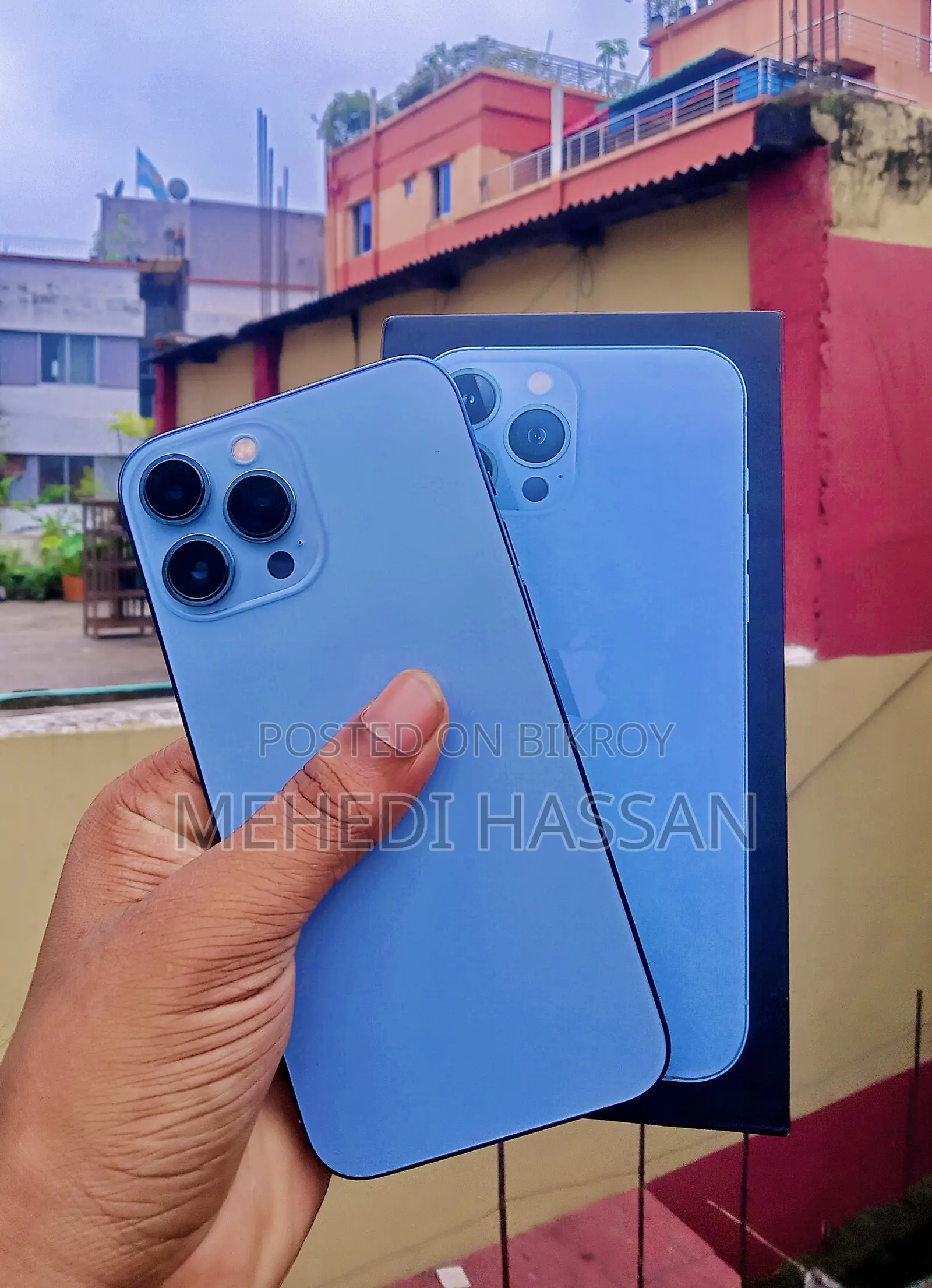 অ্যাপল আইফোন ১৩ প্রো ম্যাক্স ২৫৬ জিবি নীল