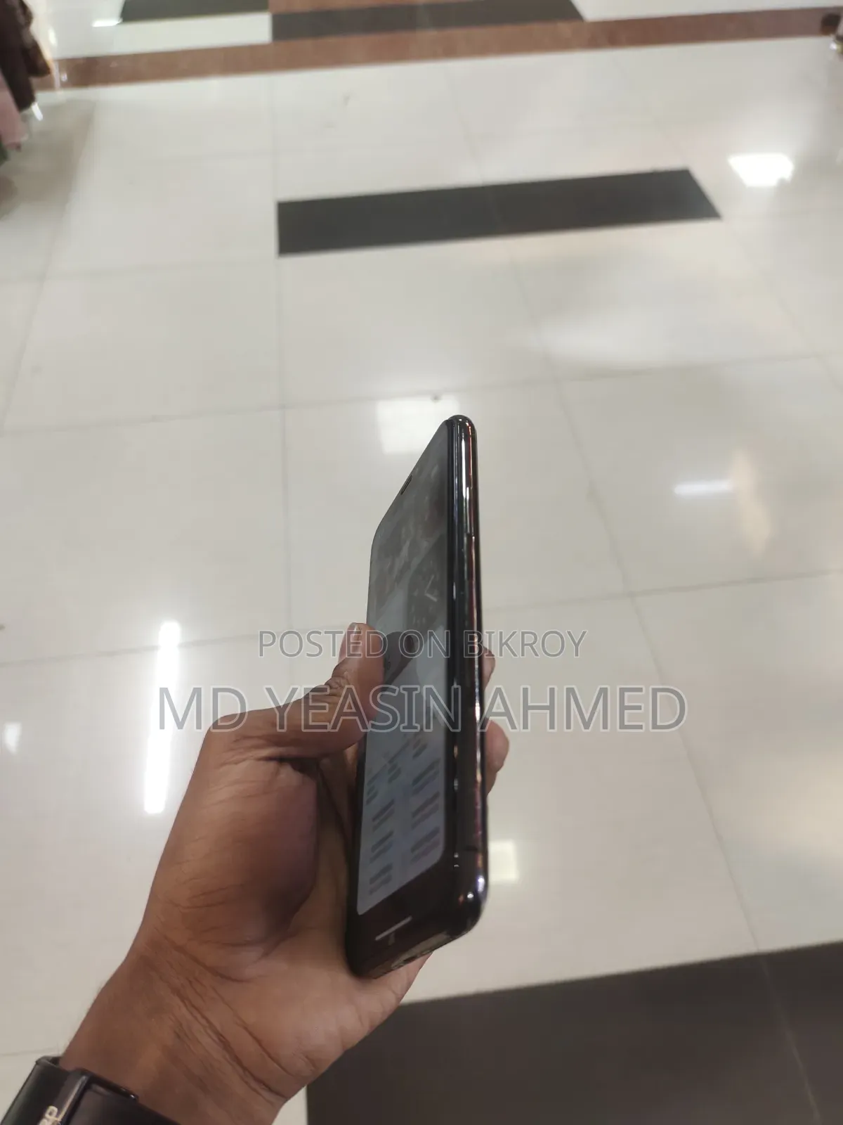 Apple iPhone X 64 GB Black