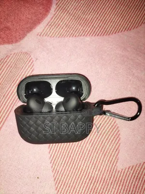Apple Airpods Pro (2nd Generation) Dubai Variant
