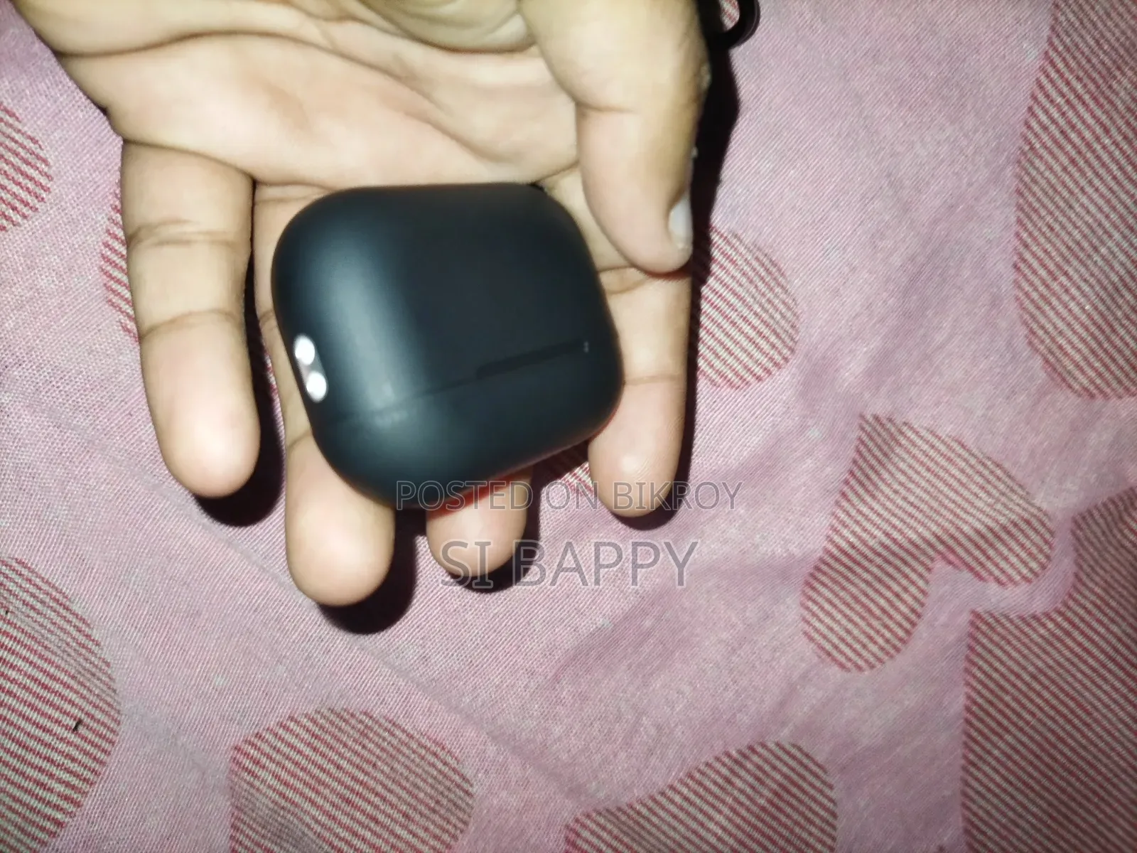 Apple Airpods Pro (2nd Generation) Dubai Variant