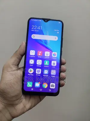 Vivo Y11 32 GB Blue