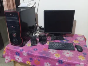 Desktop Computer Dell 2GB Intel SSD 512GB