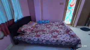 Bed 5x7 Feet
