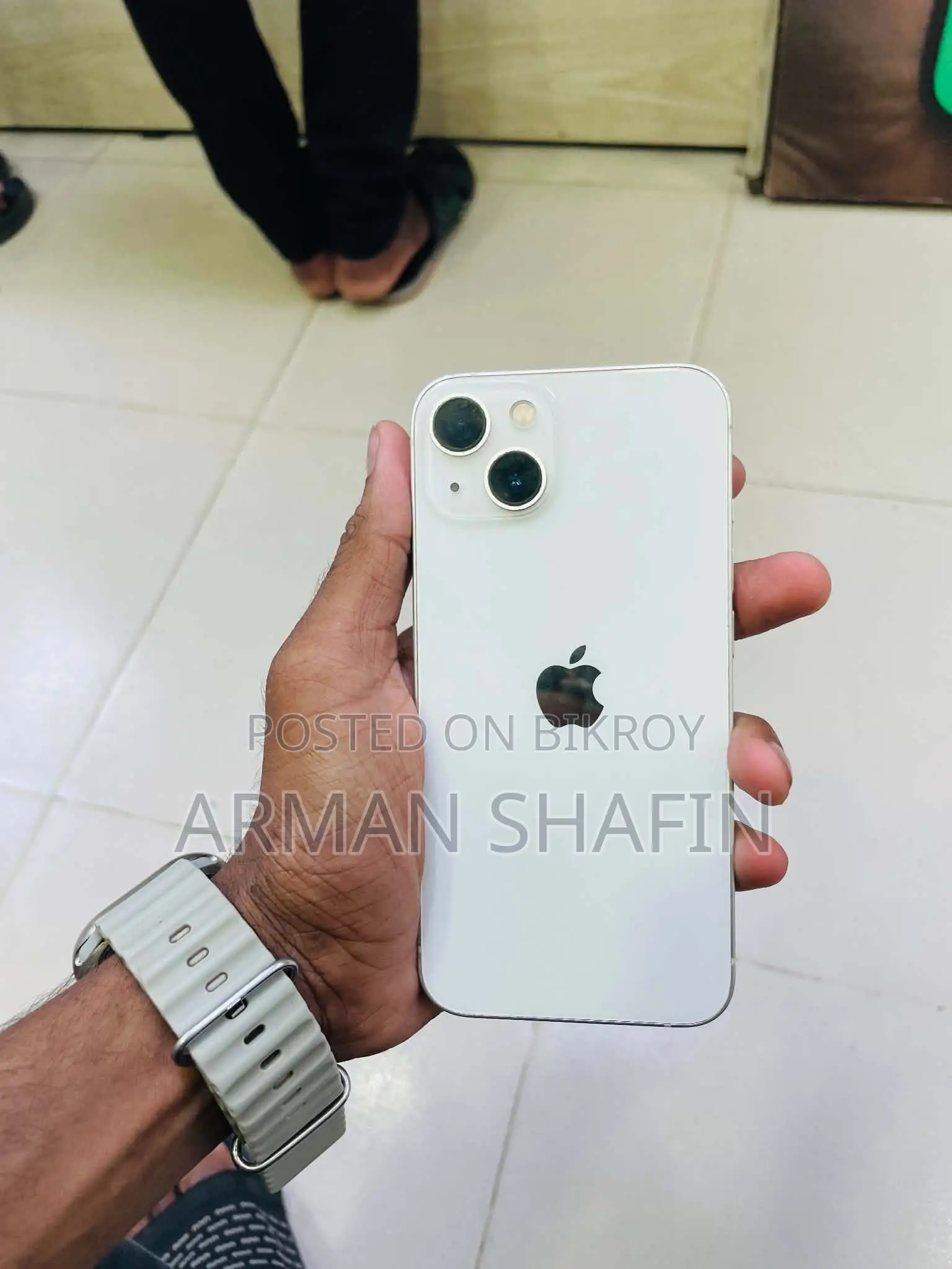 অ্যাপল আইফোন ১৩ ১২৮ জিবি সাদা