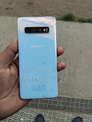New Samsung Galaxy S10 128 GB Silver