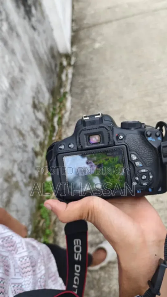 Digital Camera