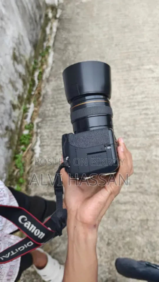 Digital Camera