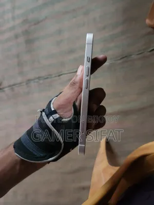 Apple iPhone 13 128 GB White