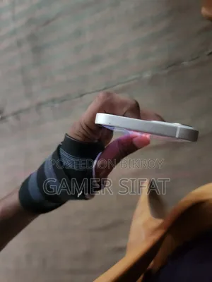 Apple iPhone 13 128 GB White