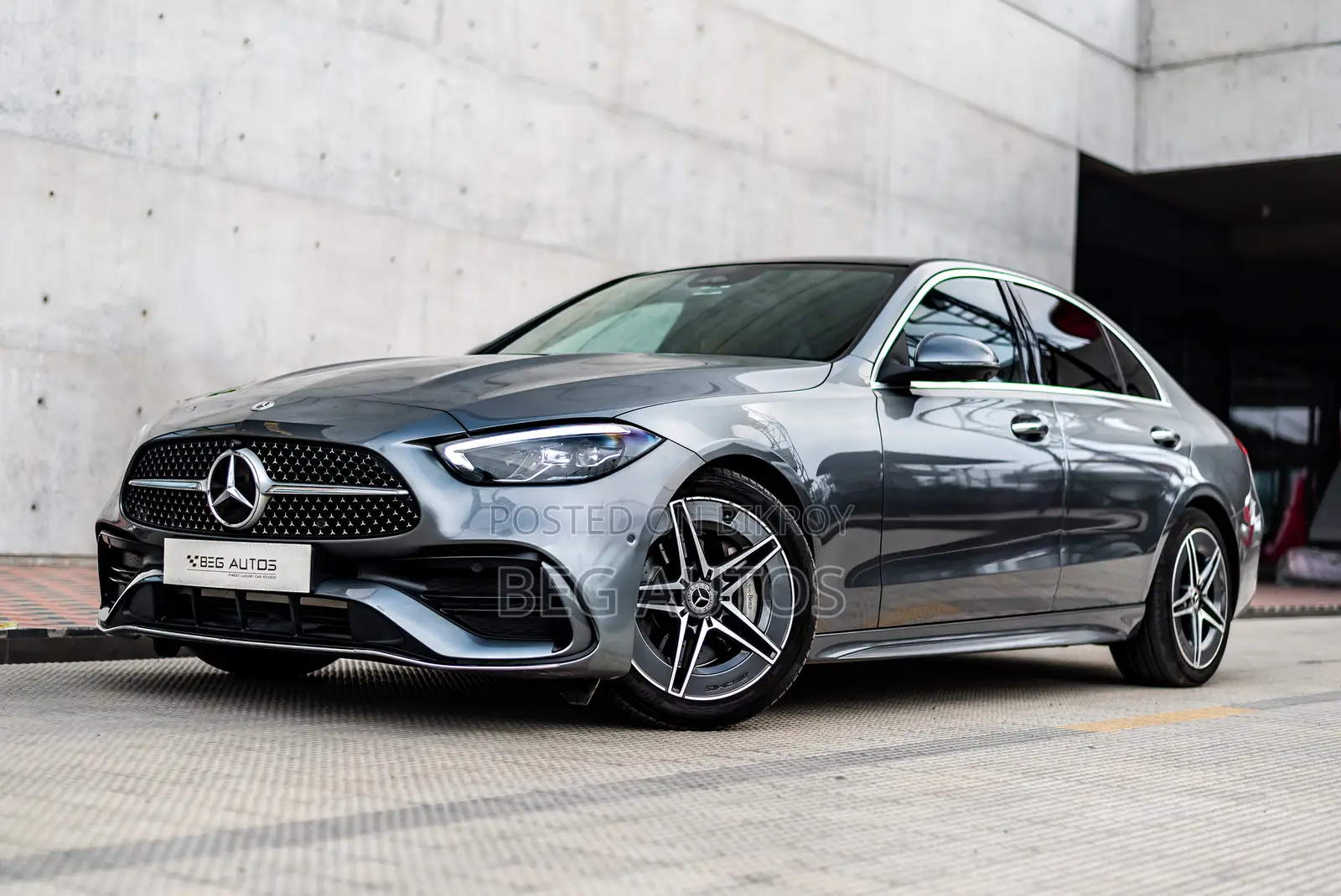 Mercedes-Benz C200 2022 Gray