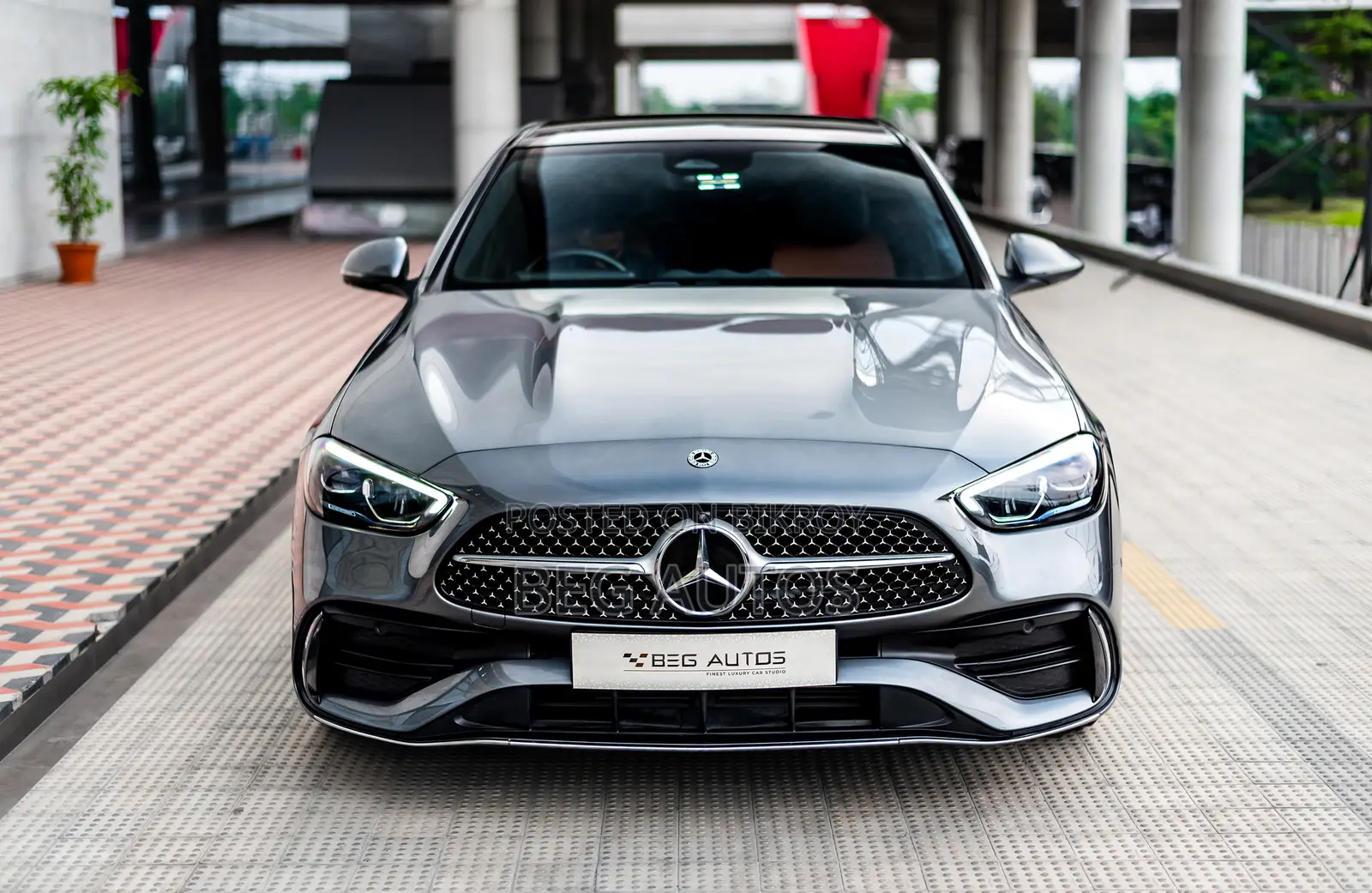 Mercedes-Benz C200 2022 Gray