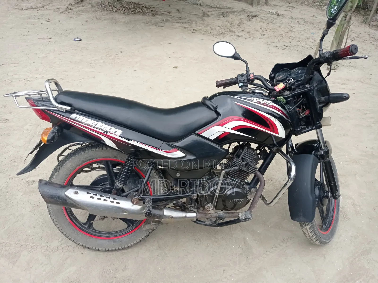 টিভিএস মেট্রো ২০১৪ কালো