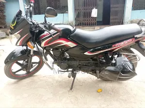 টিভিএস মেট্রো ২০১৪ কালো