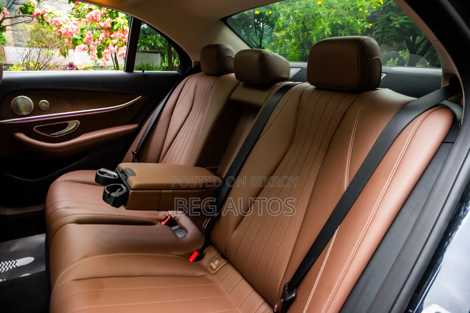 Mercedes-Benz E-Class 2023 Blue