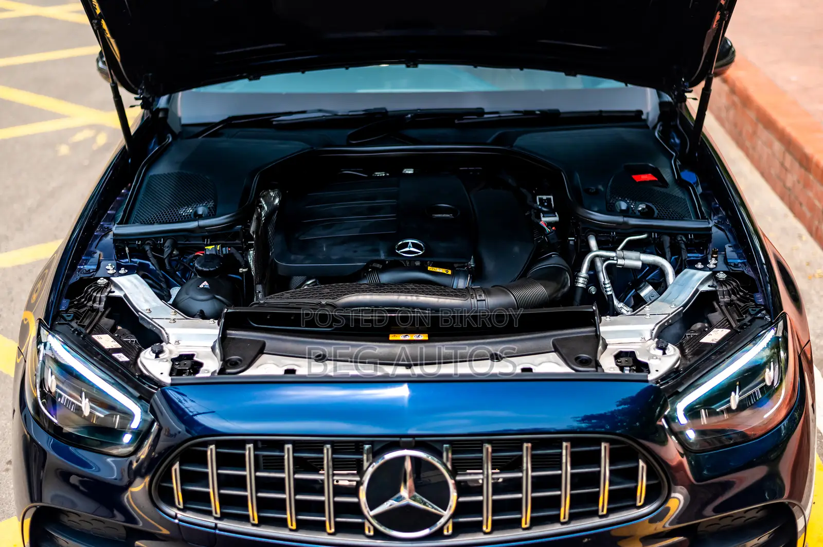 Mercedes-Benz E-Class 2023 Blue