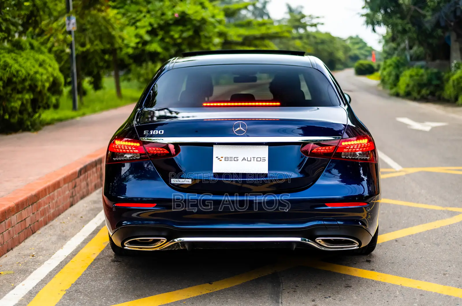 Mercedes-Benz E-Class 2023 Blue