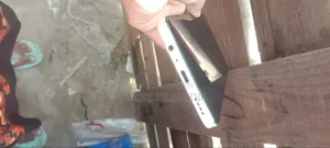রিয়েলমি নারজো এন৫৩ ৬৪ জিবি গোল্ড
