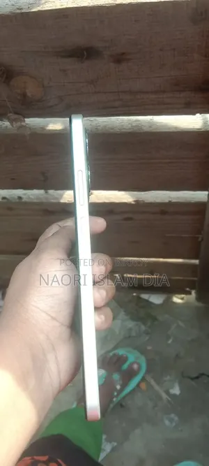 রিয়েলমি নারজো এন৫৩ ৬৪ জিবি গোল্ড