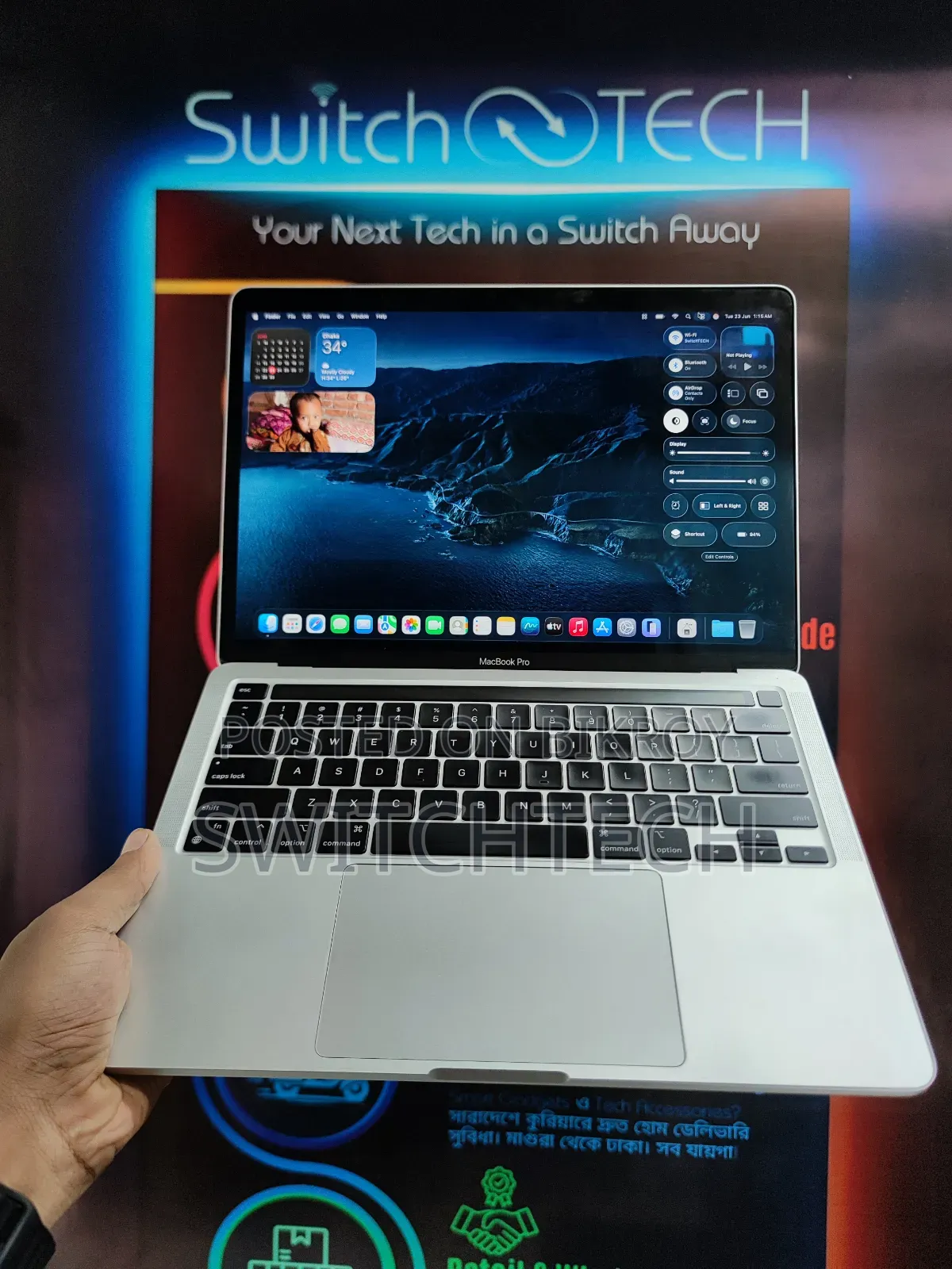 Laptop Apple MacBook Pro 2022 M2 8GB Apple M2 SSD 512GB