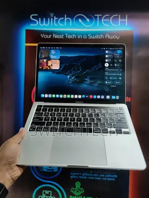 Laptop Apple MacBook Pro 2022 M2 8GB Apple M2 SSD 512GB