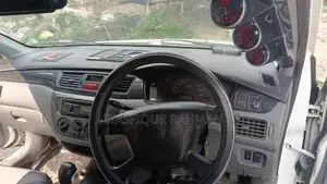 Mitsubishi Lancer 2006 White