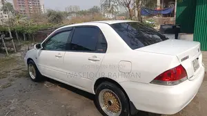 Mitsubishi Lancer 2006 White