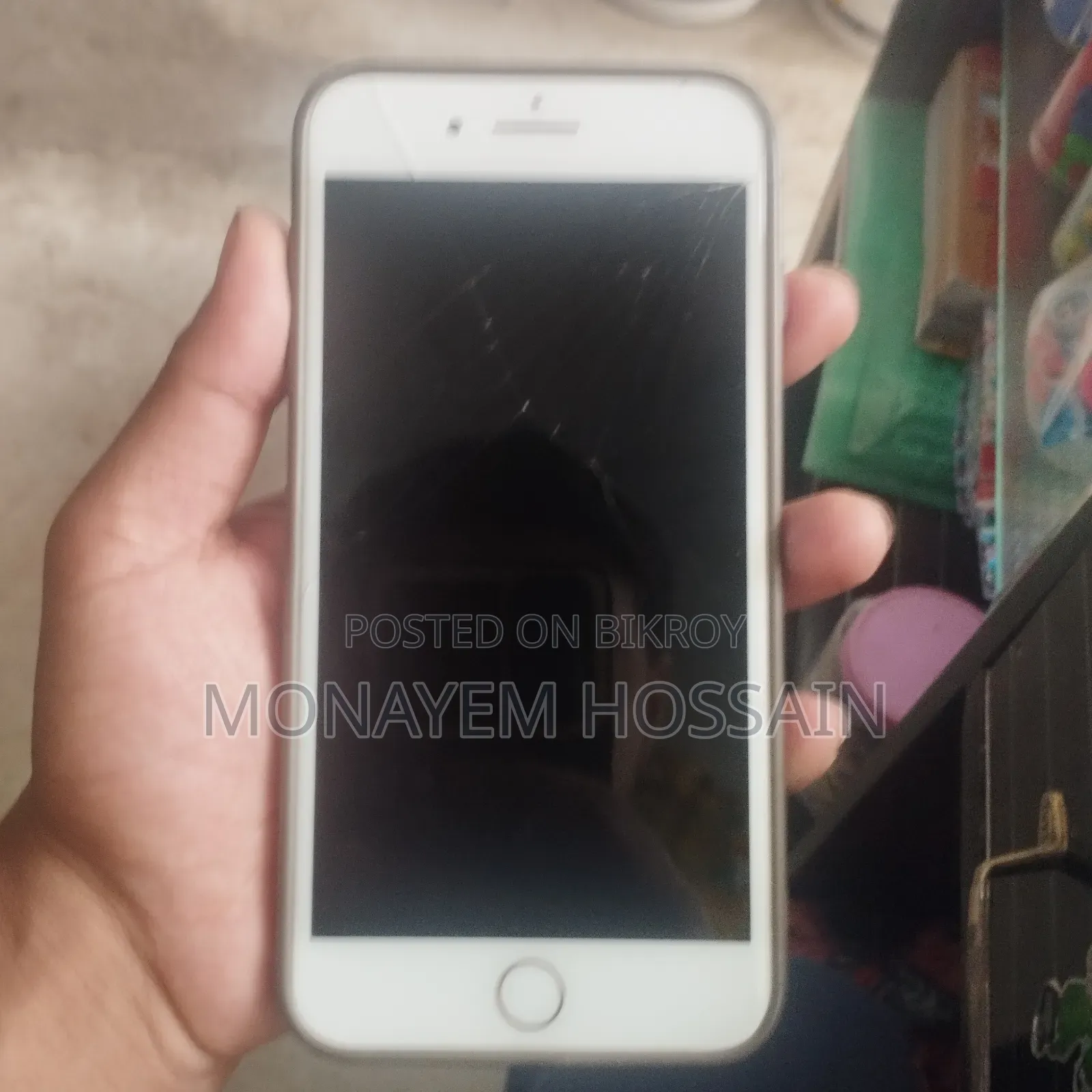Apple iPhone 8 Plus 64 GB White