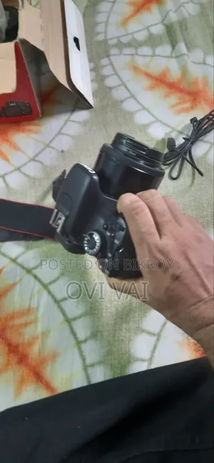 ক্যানন ৬০০ডি ৫০মিমি প্রাইম লেন্স সহ