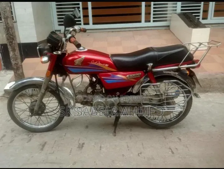 Honda 2008 Red