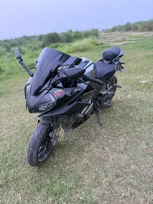 CFMoto 300SR 2025 Black