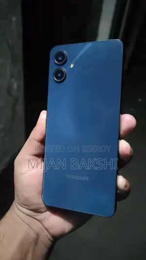 স্যামসাং গ্যালাক্সি এ০৬ ১২৮ জিবি নীল