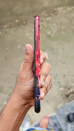 Vivo Y11 32 GB Red