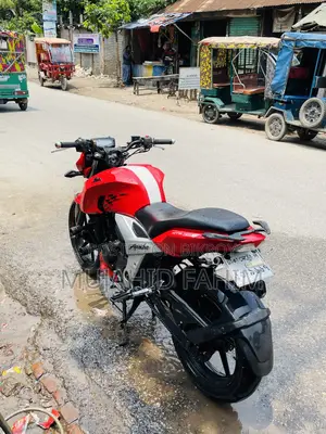 TVS Apache RTR 160 4V 2019 Red