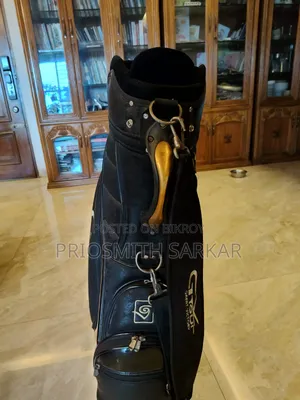 গলফ ব্যাগ (মোটামুটি ভালো কন্ডিশন)