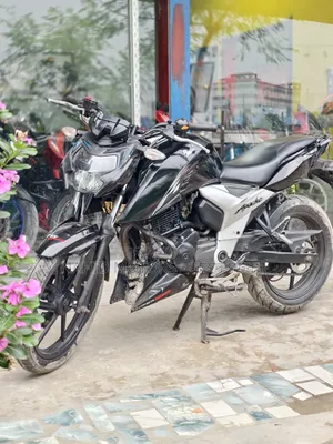 TVS Apache 160 4V 2019 Black