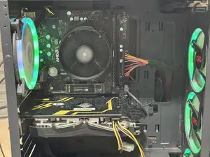 Desktop Computer 8GB AMD Ryzen 5 SSD 256GB