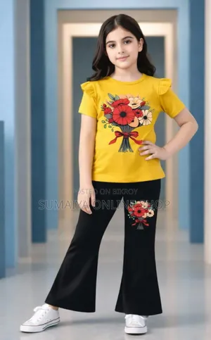 Half Sleeve T-shirt And Pant Set