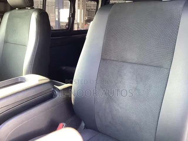 Toyota HiAce 2021 Pearl