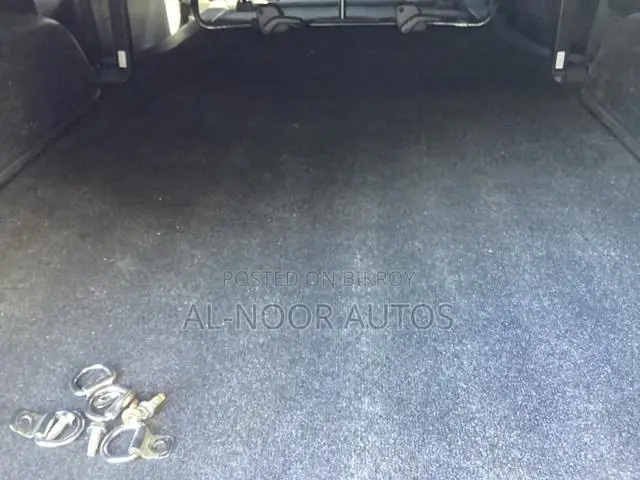 Toyota HiAce 2021 Pearl