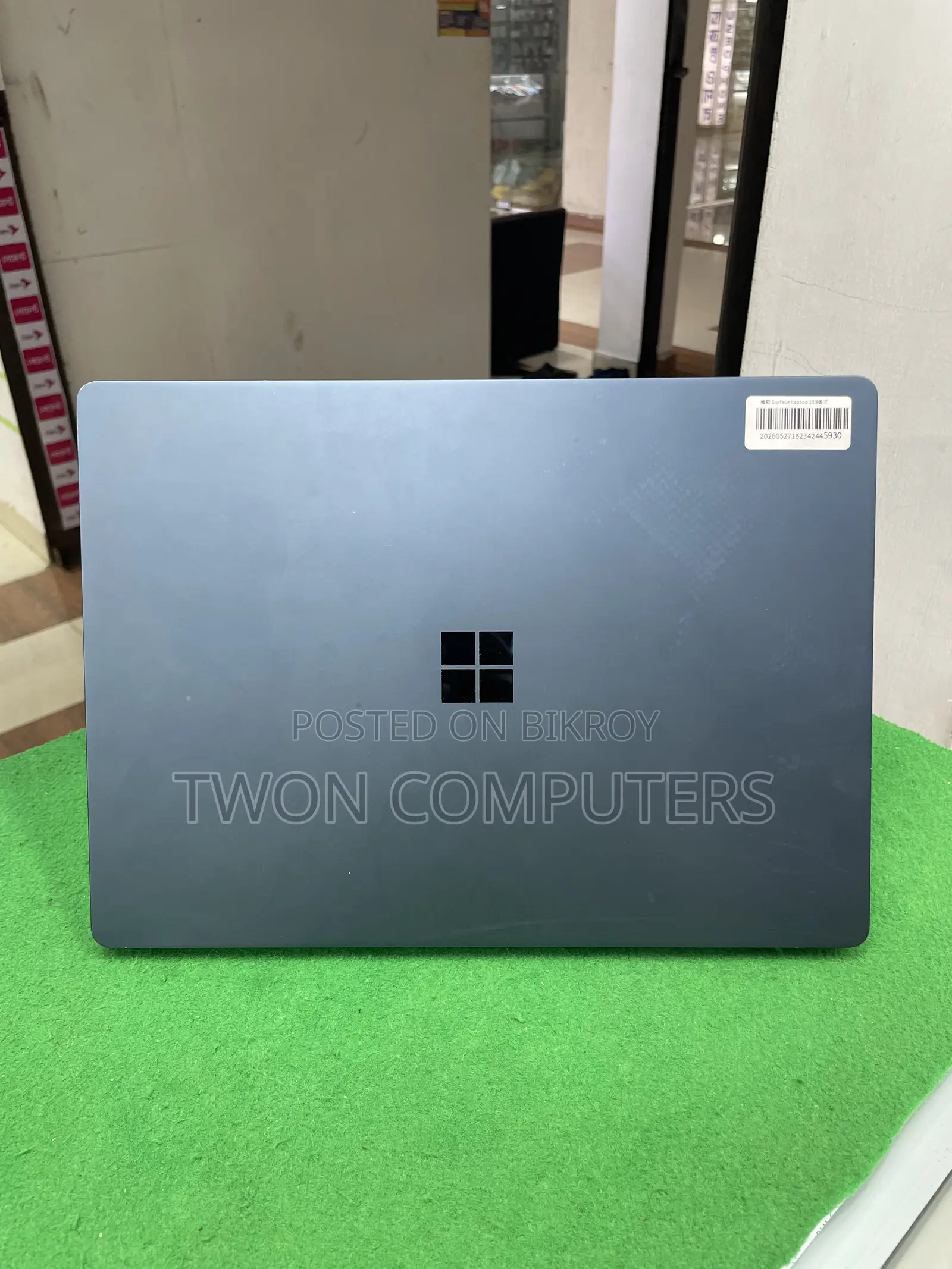 Laptop Microsoft Surface Laptop 8GB Intel SSD 256GB