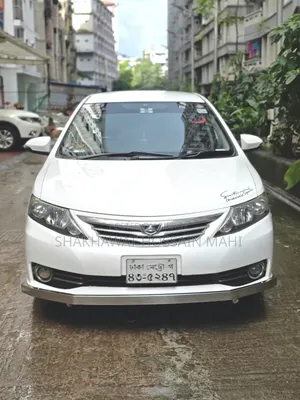 টয়োটা অ্যালিয়ন ২০১৩ হোয়াইট