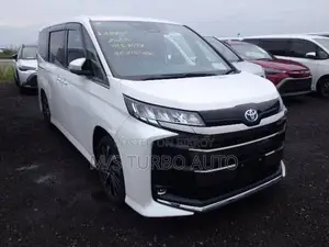 Toyota Noah 2022 Pearl
