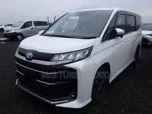 Toyota Noah 2022 Pearl