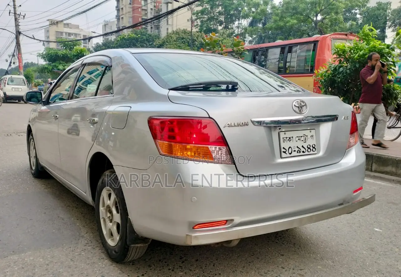 টয়োটা অ্যালিয়ন ২০০৯ সিলভার