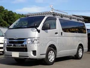Toyota HiAce 2021 Silver