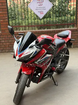 Honda CBR 2021 Red