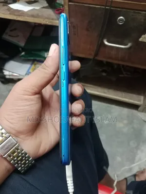 Infinix Hot 10 ১২৮ জিবি সবুজ