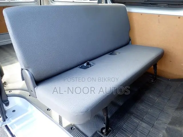 Toyota HiAce 2021 Silver