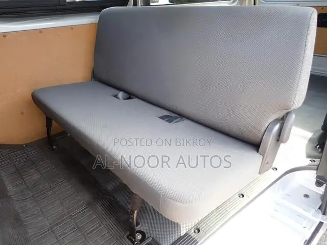 Toyota HiAce 2021 Silver